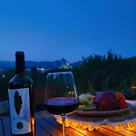 Private Meteora Panorama Garden بيت للعطل *