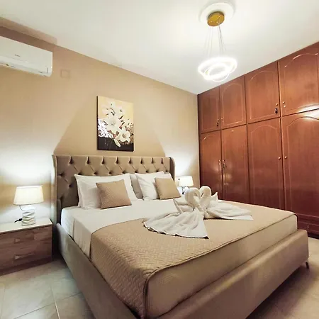 Private Meteora Panorama Garden *