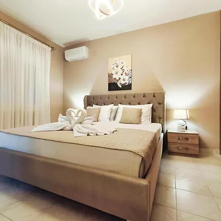 別荘 Private Meteora Panorama Garden *