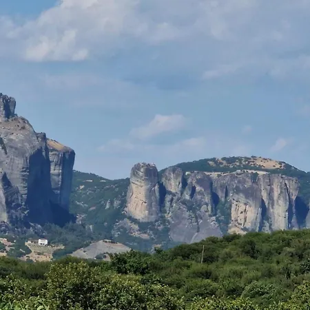 Private Meteora Panorama Garden Дом отдыха