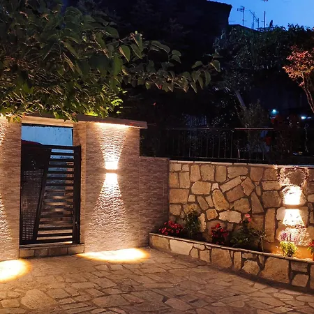 別荘 Private Meteora Panorama Garden *