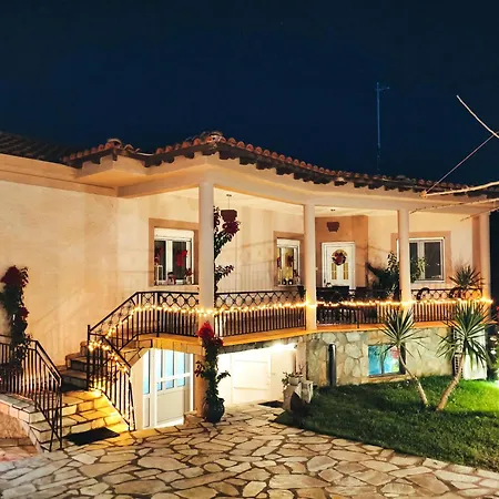 別荘 Private Meteora Panorama Garden