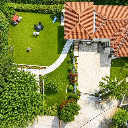 Private Meteora Panorama Garden * Калампака