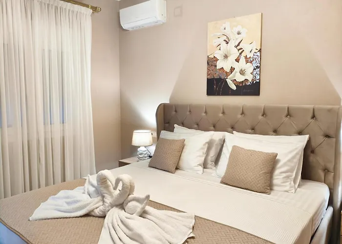 Private Meteora Panorama Garden Nyaraló Kalambáka