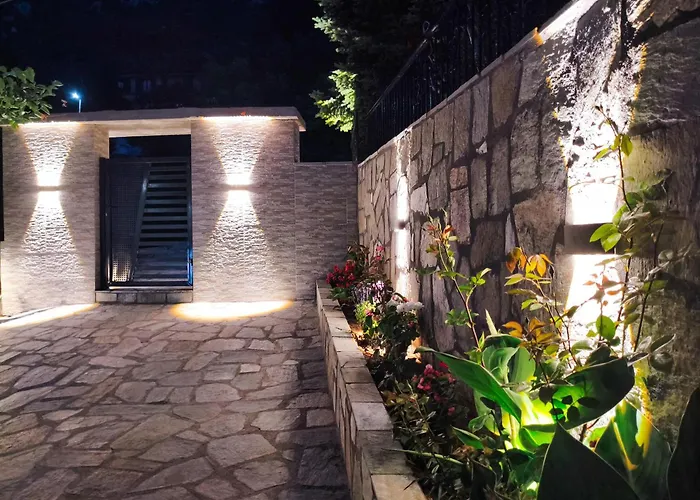 Private Meteora Panorama Garden *