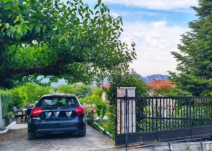 Private Meteora Panorama Garden Nyaraló *